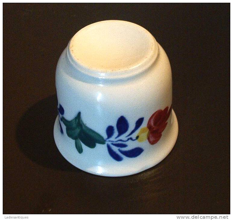 BOCH Boerenbont - Eierdopje - Coquetier - Eggcup - DI 1383 - Boch (BEL)