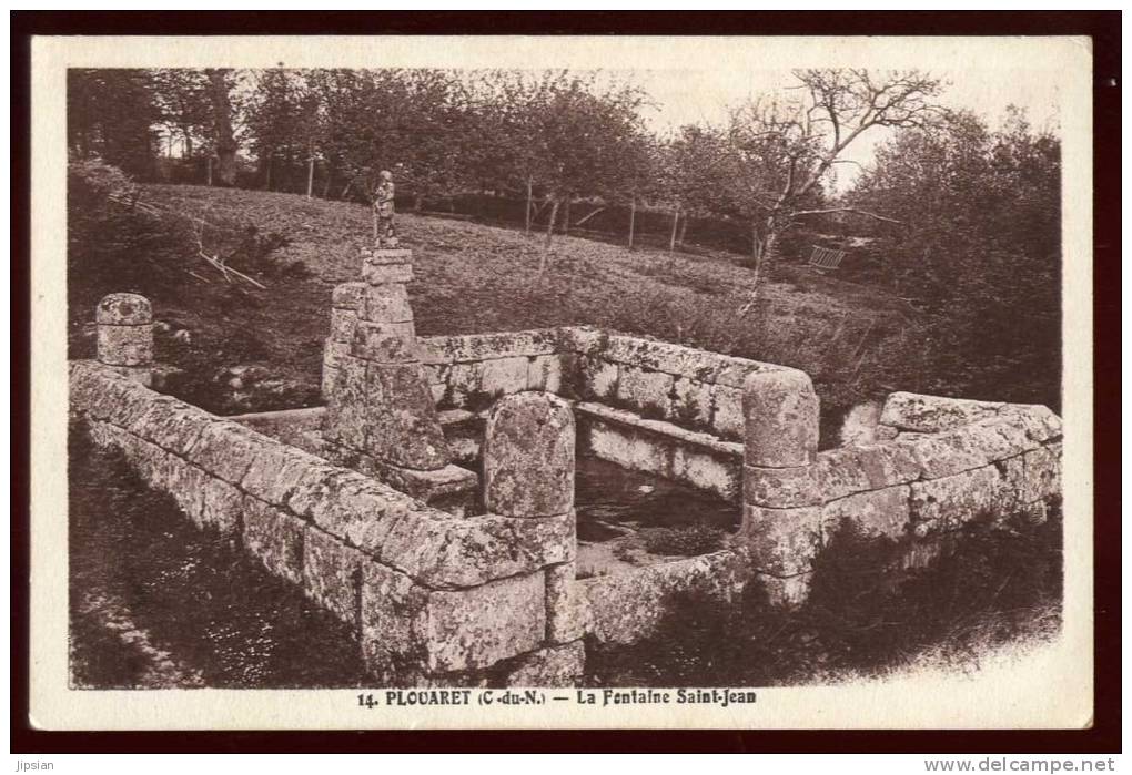 Cpa  Du  22  Plouaret La Fontaine Saint Jean     LOK7 - Plouaret