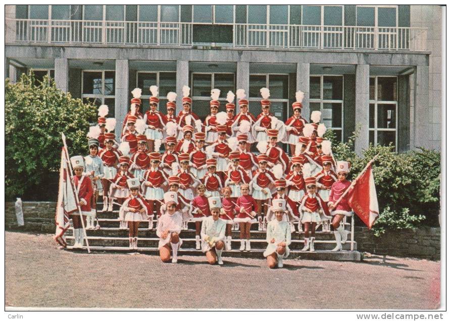 Perwez Majorettes - Perwez