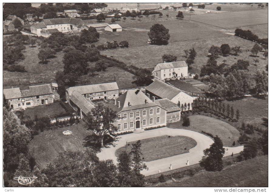 Perwez  Vue Aérienne Château - Perwez