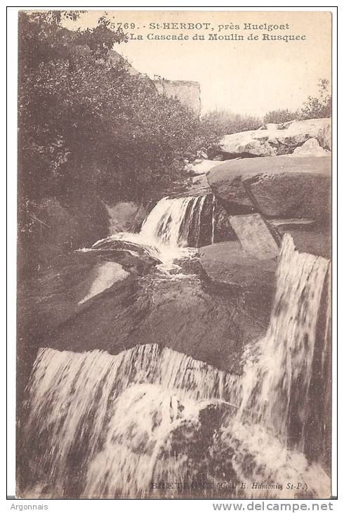 SAINT HERBOT Près Huelgoat  La Cascade Du Moulin De Rusquec - Saint-Herbot