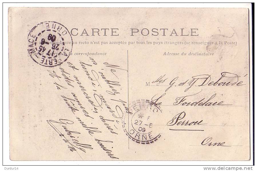 LA FERTE-MACE  (  Orne  )  Fête Jubilaire De L'Abbé MACÉ - Rue D'Hautvie - Jeanne D'Arc...en 1909... ( Animée...) - La Ferte Mace