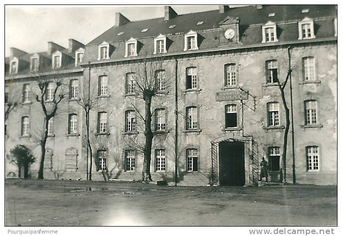 22 Photo DINAN Soldats Allemands  Caserne Quartier Duguesclin 1941 Occupation - Dinan