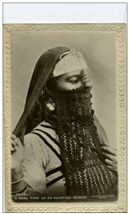 CPA-EGYPTE-EGYPTIAN WOMAN-FEMME VOILEE- - Autres & Non Classés