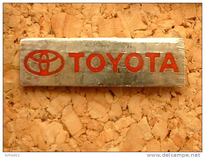 Pin´s TOYOTA LOGO - Toyota