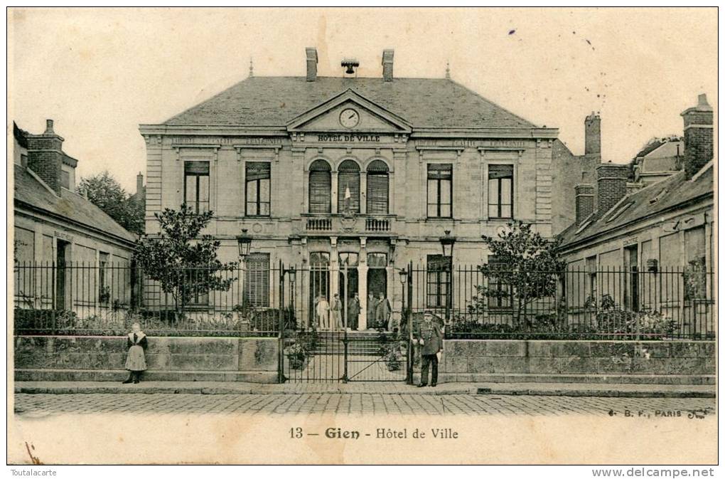 CPA 45 GIEN HOTEL DE VILLE 1905 - Gien