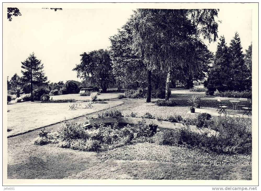 Kluisbergen Kwaremont Zusters Franciskanessen  Lusttuin 1 - Kluisbergen