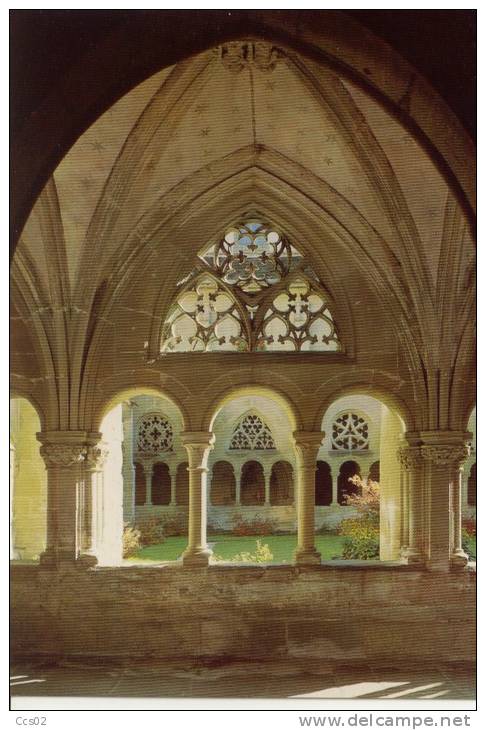 Abbaye D'Hauterive Posieux Rosace Du Cloître - Posieux
