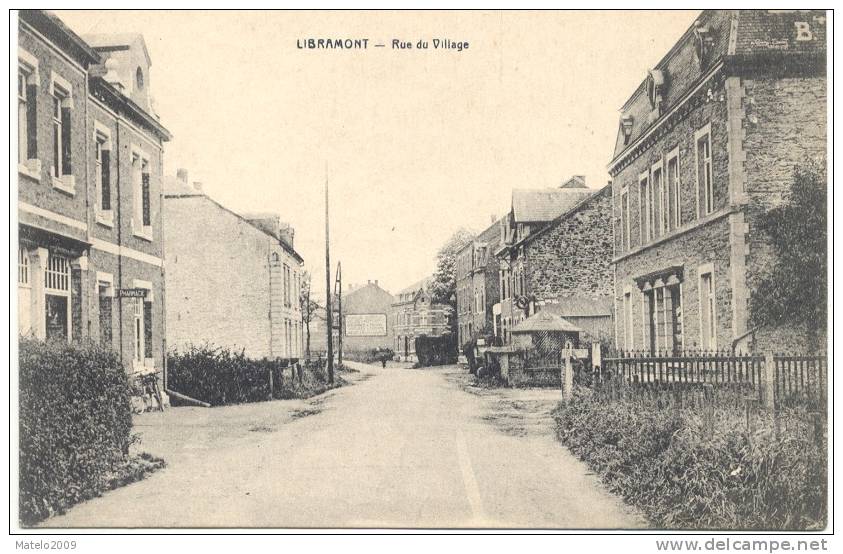 LIBRAMONT (6800) Rue Du Village  (Pharmacie ) - Libramont-Chevigny