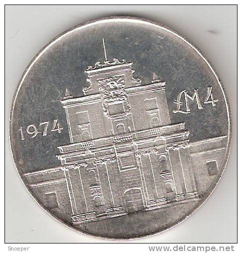 *malta 4 Lira  1974  Km 25   Unc - Malte