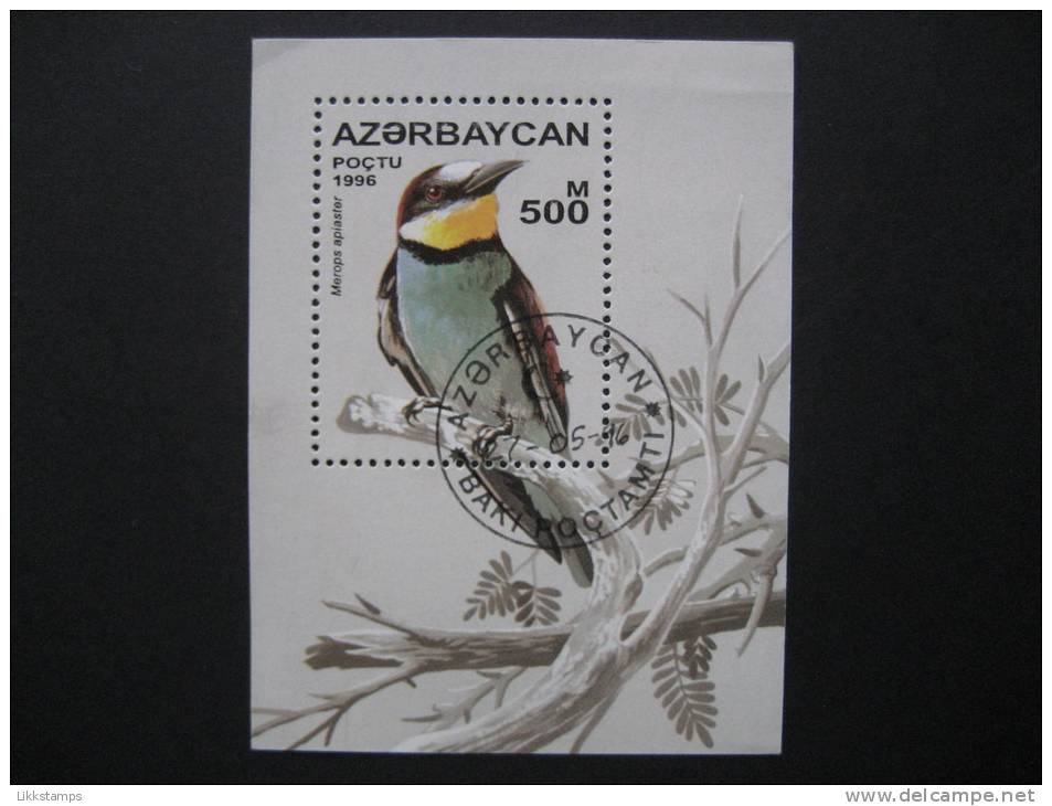 AZERBAIJAN 1996 BIRDS  MINIATURE SHEET - Azerbaïjan