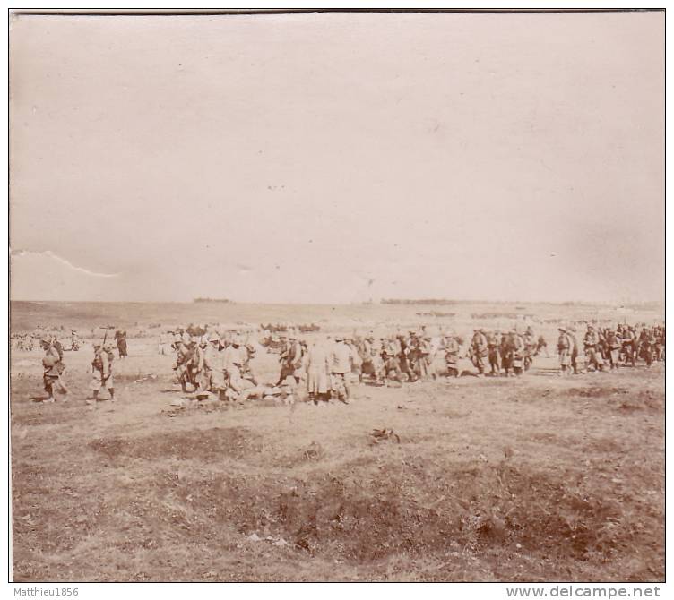 Photo SOUAIN-PERTHES-LES-HURLUS (près Suippes) - L´infanterie (A1, Ww1, Wk1) - Souain-Perthes-lès-Hurlus