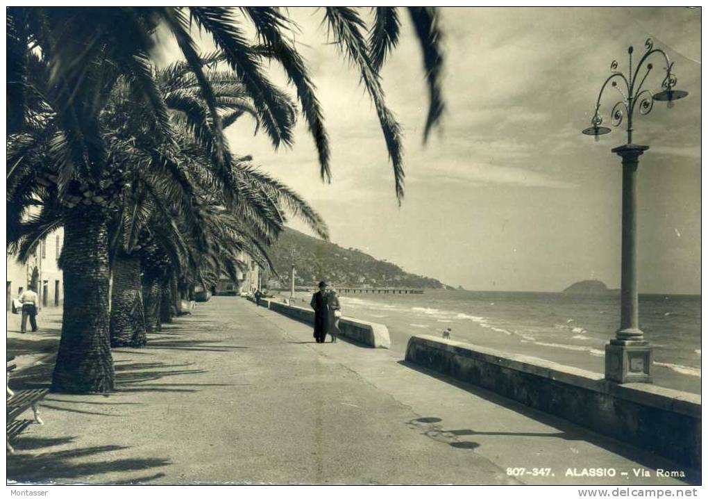 ALASSIO (Savona). Via Roma. Vg. C/fr. Per TRIESTE 1949. - Savona