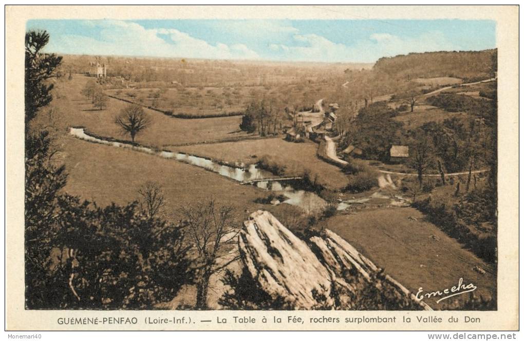 Guéméné-Penfao (Loire-Atlantique) - La Table à La Fée, Rochers Surplombant La Vallée Du Don. - Guémené-Penfao