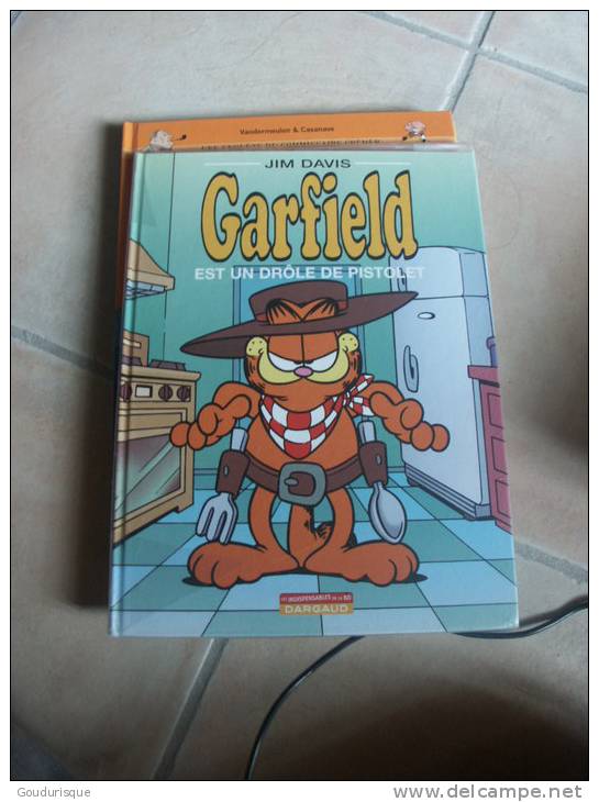 GARFIELD T23 GARFIELD EST UN DROLE DE PISTOLET  JIM DAVIS - Garfield