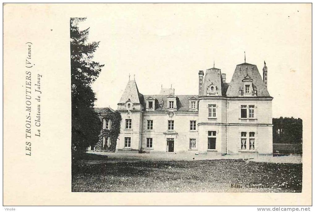 Vienne : Réf : E-12-900 : Les Trois Moutiers Château De Jalnay - Les Trois Moutiers