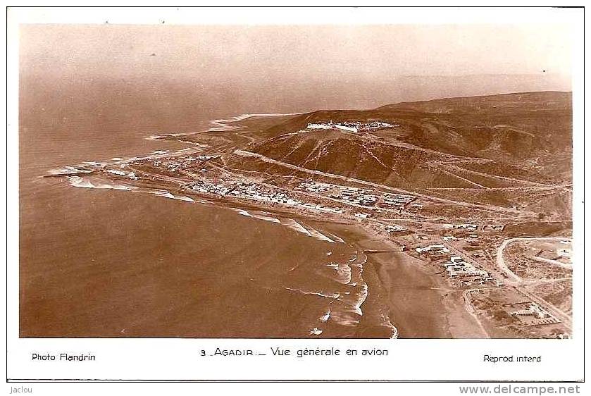 AGADIR VUE GENERALE EN AVION ET SA PLAGE   REF 25903 - Agadir