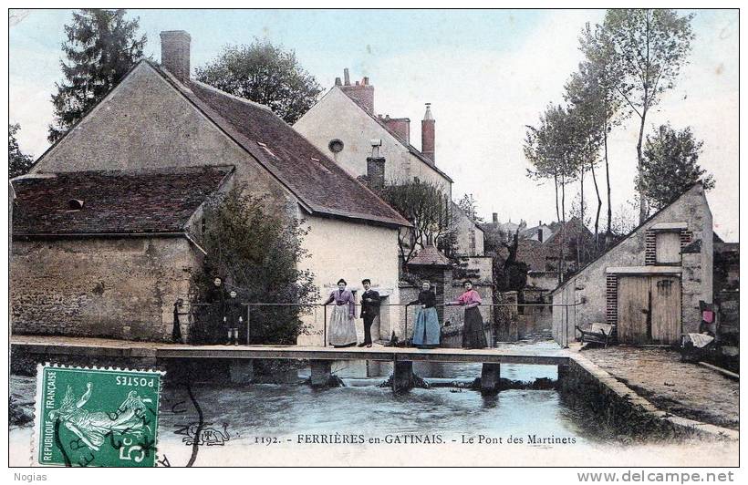 FERRIERES EN GATINAIS - LE PONT DES MARTINETS - SUPERBE CARTE EN COULEUR TRES ANIMEE -  TOP !!! - Other & Unclassified