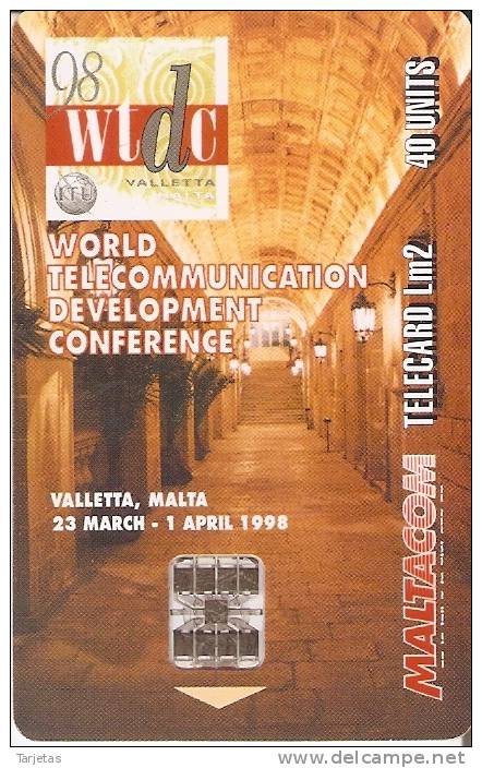 TARJETA DE MALTA DE WTDC´98   VESTIDO - Malta