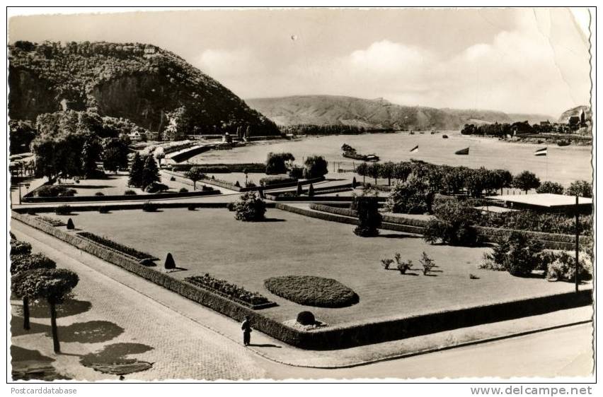 Andernach Am Rhein - Blick Uber Die Rheinanlagen - Andernach