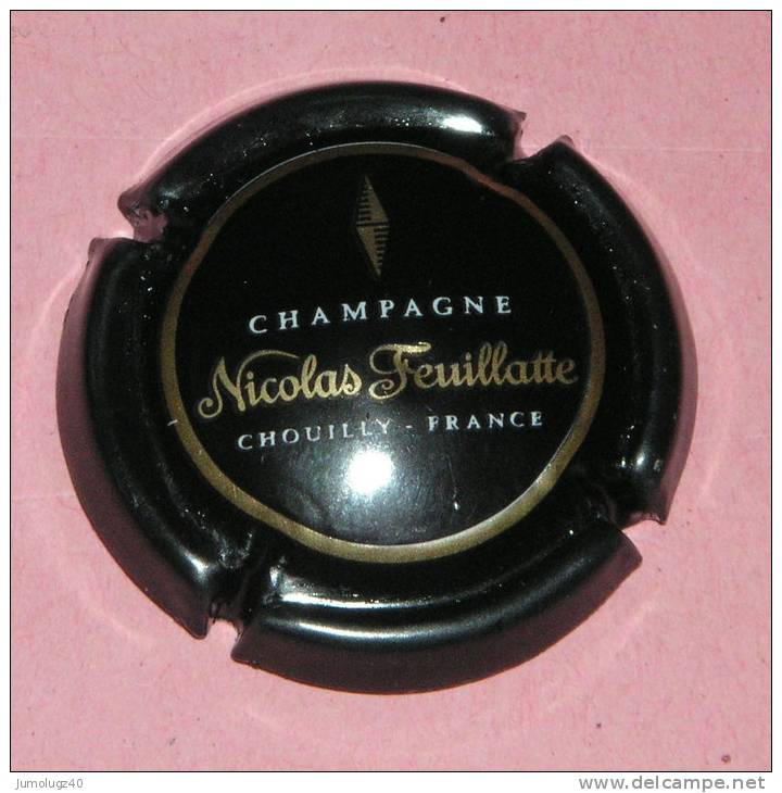 Capsule Champagne Feuillatte Nicolas, N° 45, (E De France Sous Le T) Or Et Noir, Cote 1.50 Euro; - Feuillate