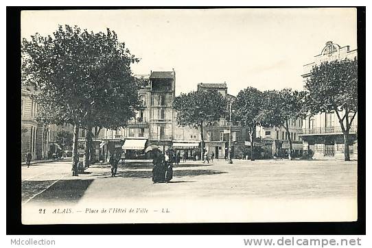 30 ALES /     Place De L'hôtel-de-ville   - Alais     / - Alès