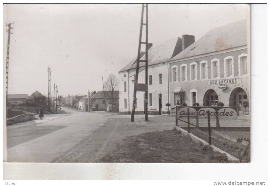 Grandrieu  La Grand'Route Et Le Poste De Douane - Sivry-Rance