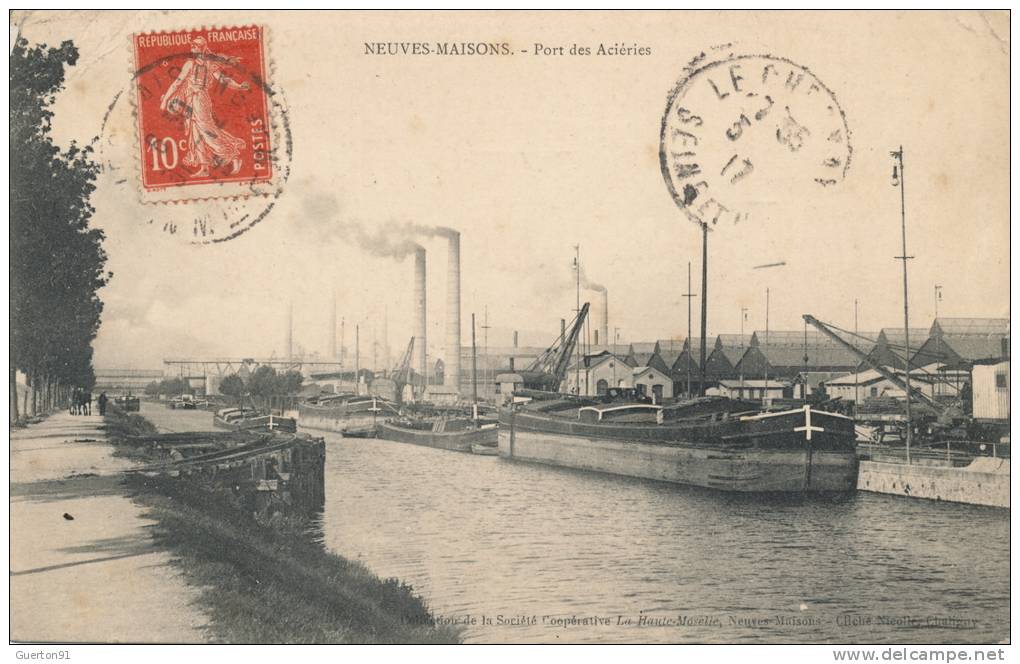 ( CPA 54 BATELLERIE )  NEUVES-MAISONS  /  Port Des Aciéries  -  (léger Défaut Coin Haut Droit) - Neuves Maisons