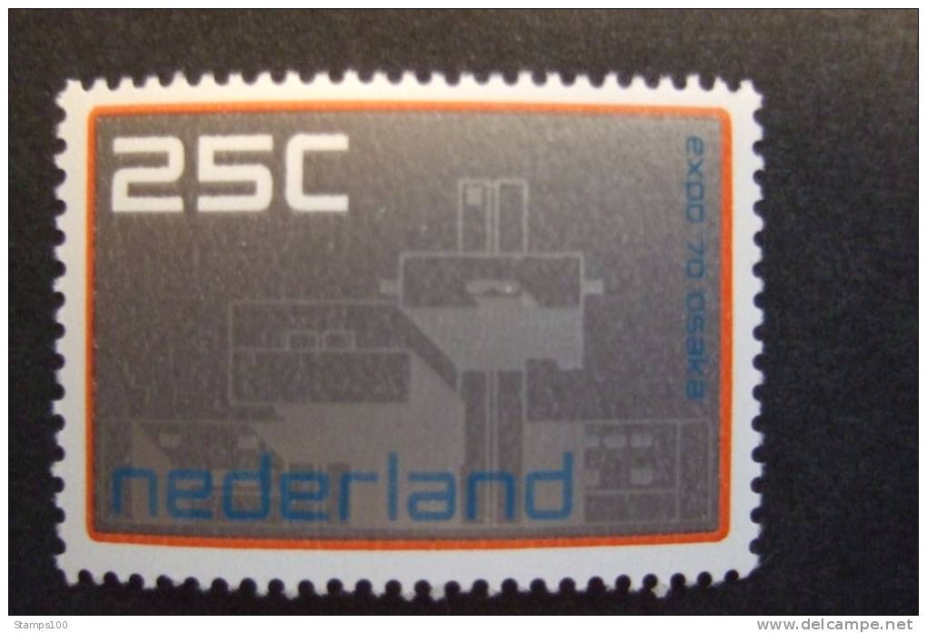NETHERLANDS  1970  NVPH  964      MNH **  (P28-005) - 1970 – Osaka (Japon)
