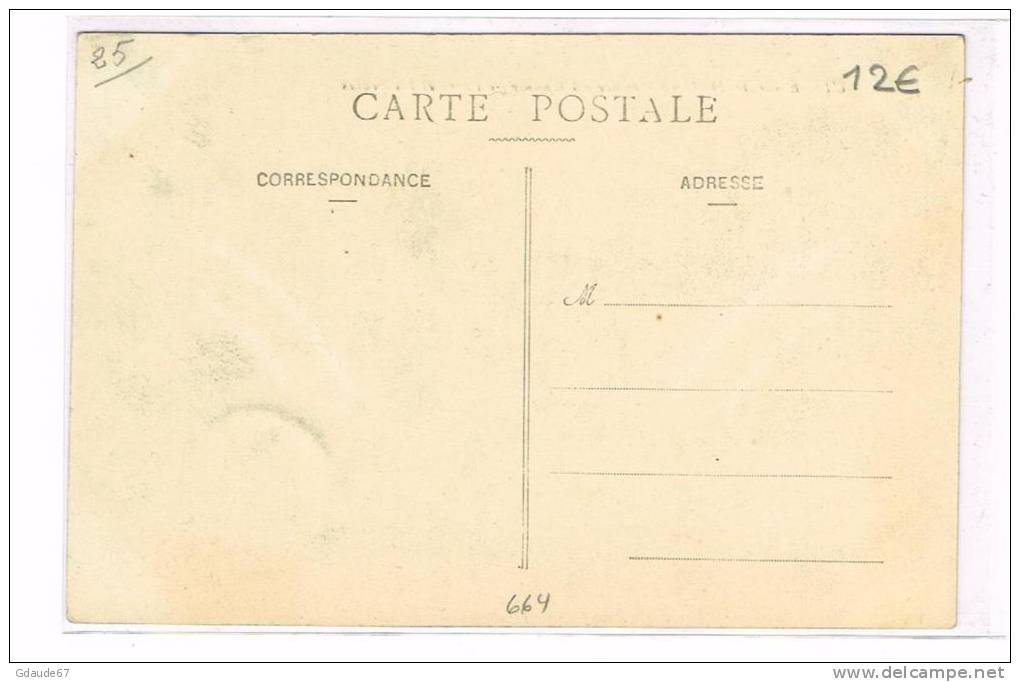 ISLE SUR LE DOUBS (25) - PLACE DU CHAMP DE FOIRE ET LES ECOLES - Isle Sur Le Doubs