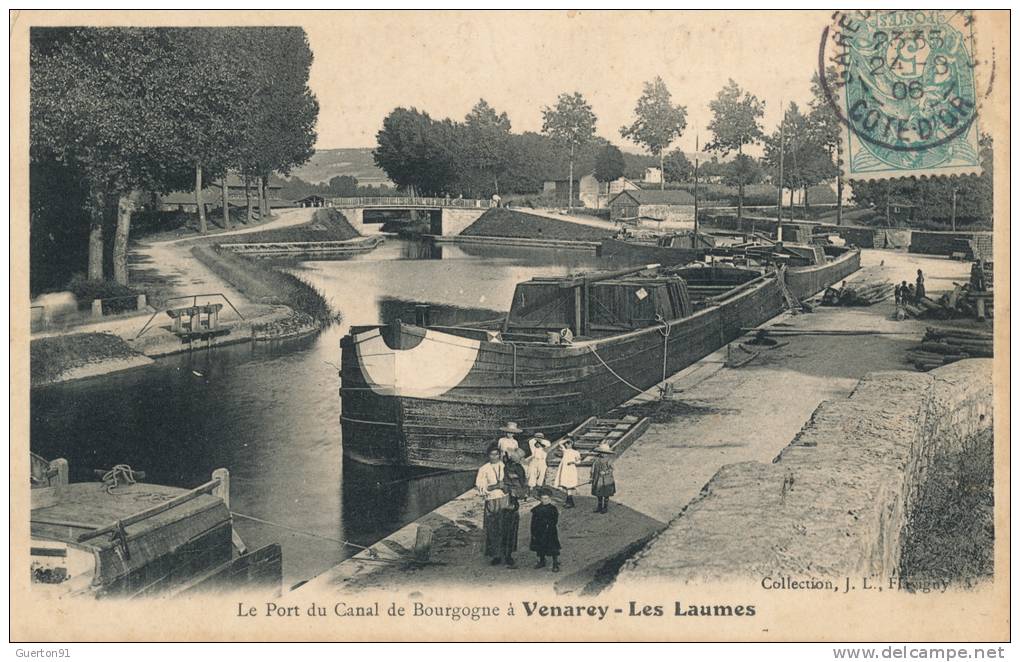 ( CPA 21 BATELLERIE )  VENERAY-LES-LAUMES  /  Le Port Du Canal De Bourgogne  - - Venarey Les Laumes