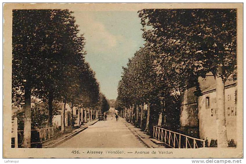 Vendée- Ref D635- Aizenay - Avenue De Verdun  - Carte Bon Etat - - Aizenay