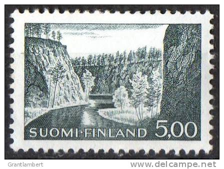 Finland 1964 Views 5.00 Gorge MH  SG 677 - Neufs