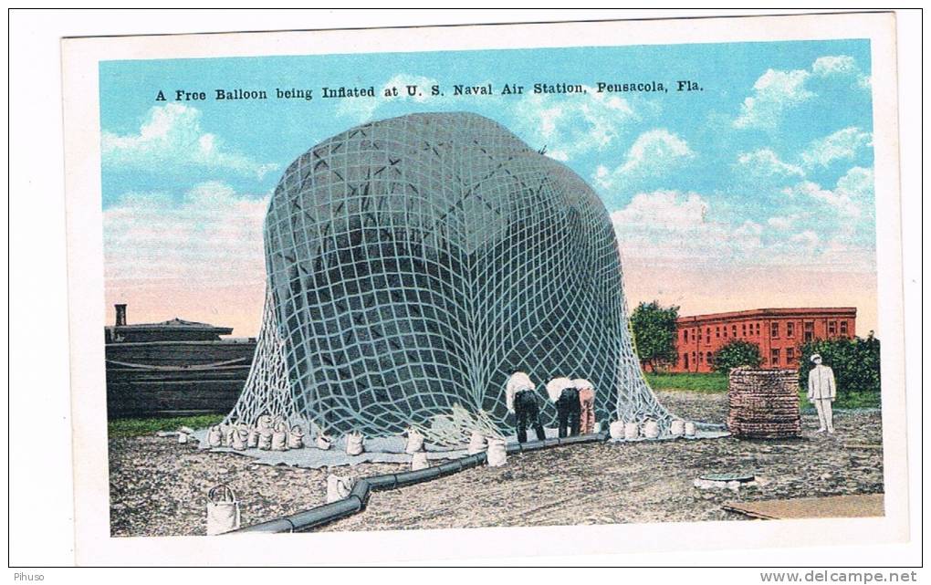 A Free BALLOON  Being Inflated At U.S. Naval Air Station - Luchtballon