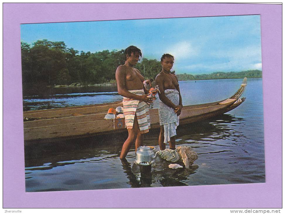 CPSM - GUYANE - Jeunes Femmes Bosch Au Fleuve Maroni - Seins Nus - Nue - Autres & Non Classés