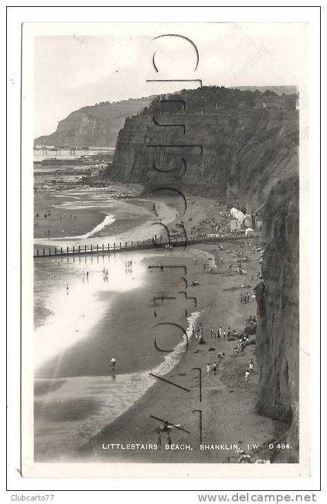 Shanklin (Royaume-Uni, Isle Of Wight) : Littlestairs Beach In 1950 (lively). - Autres & Non Classés
