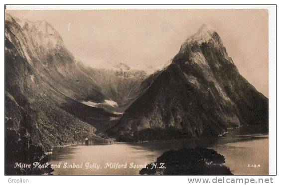 MITRE PEAK AND SIMBAD GULLY , MILFORD SOUND N Z  4  (CARTE PHOTO)  1924 - Nouvelle-Zélande