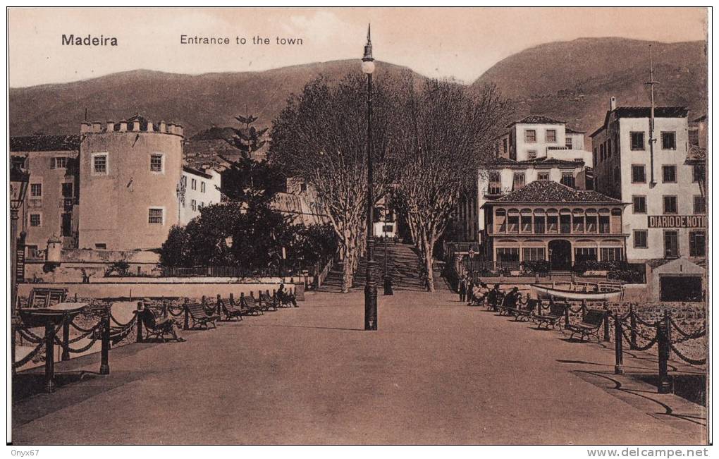 MADEIRA - Entrance To The Town - - Madeira