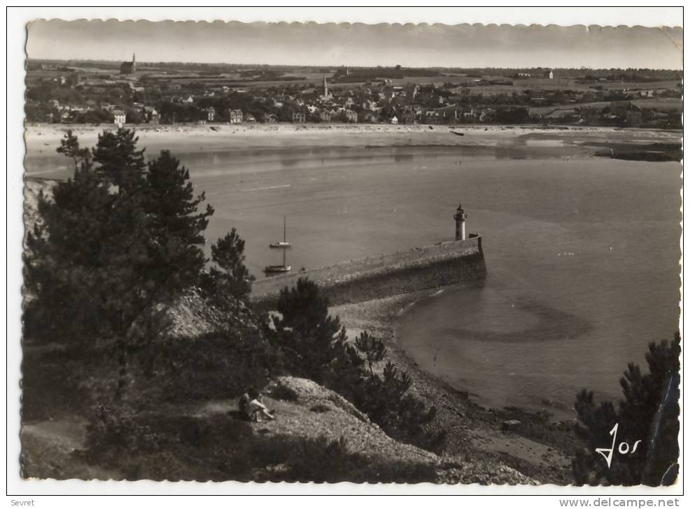 ERQUY. - La Jetée Du Port  . CPM - Erquy