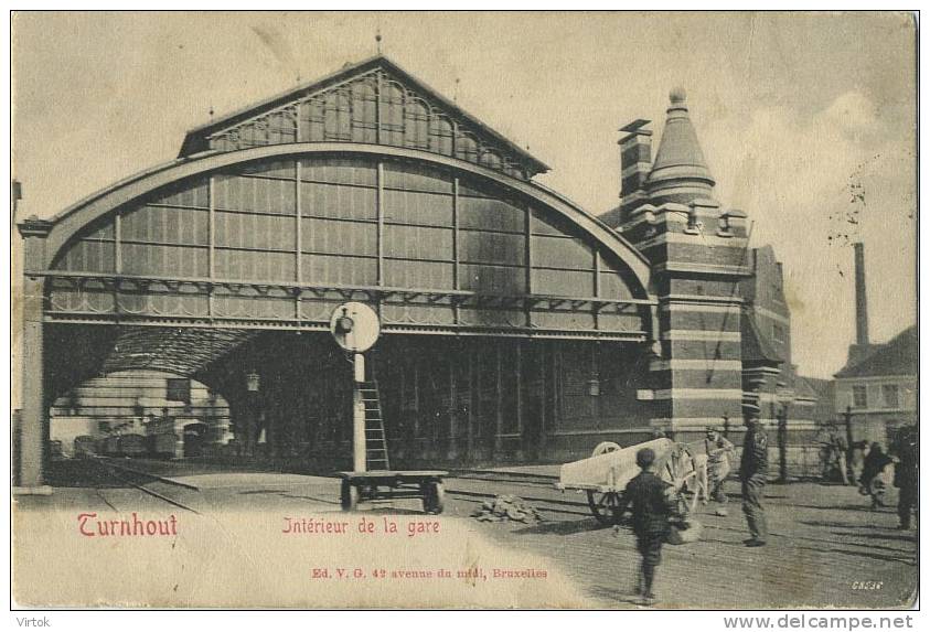 Turnhout :  Intérieur De La Gare - Turnhout