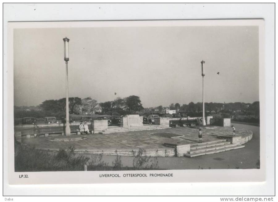 Liverpool. Otterspool Promenade. - Liverpool