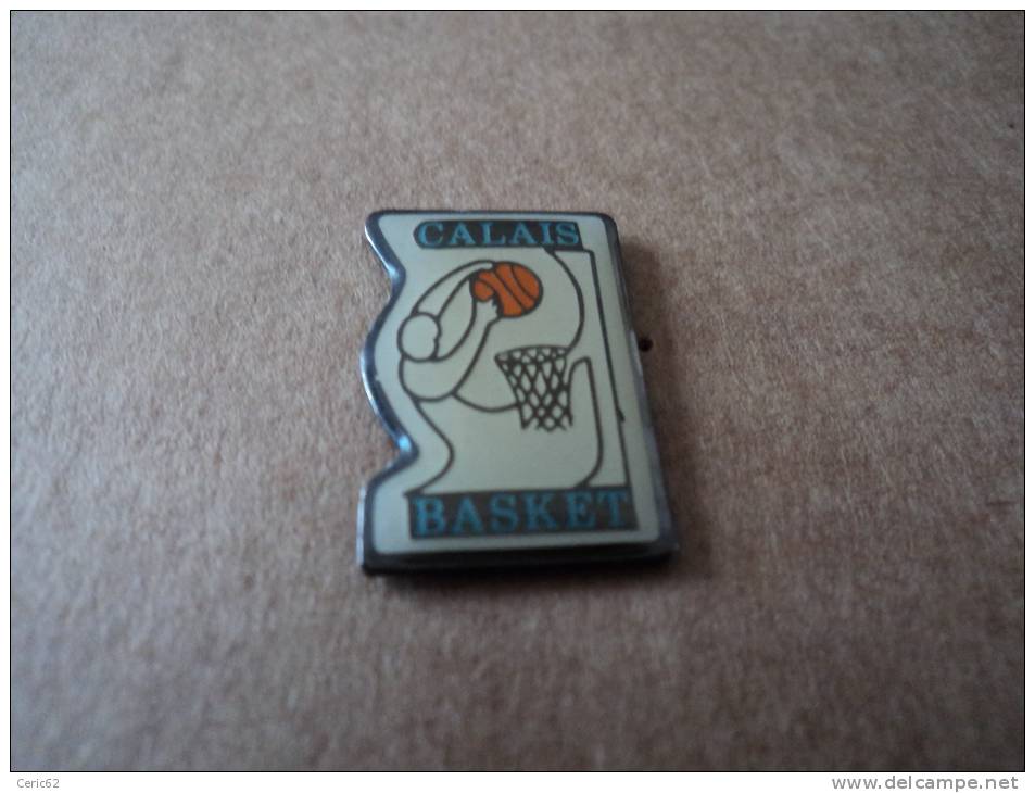PINS BASKET BALL CALAIS BASKET (62) - Basketball