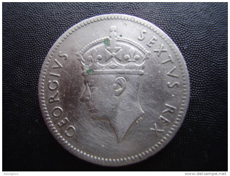 BRITISH EAST AFRICA USED FIFTY CENTS 1949 COPPER-NICKEL COIN. - Colonia Británica