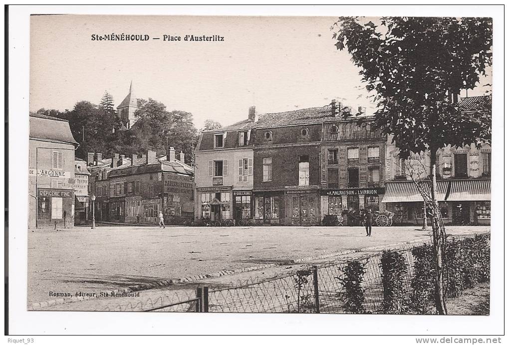 Ste-MENEHOULD - Place D'Austerlitz - Sainte-Menehould