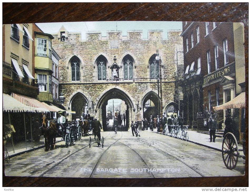 SOUTHAMPTON - +/- 1910 - The Bargate  - Not Used   - Lot 159 - Southampton