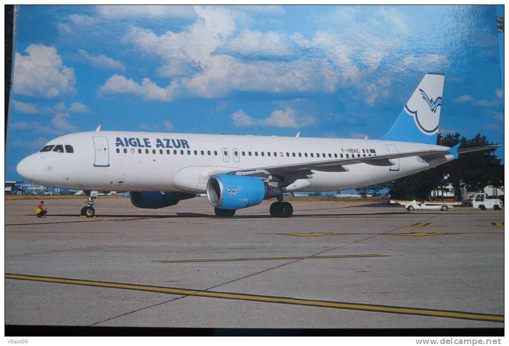 AIGLE AZUR   A 320    F HBAC - 1946-....: Era Moderna