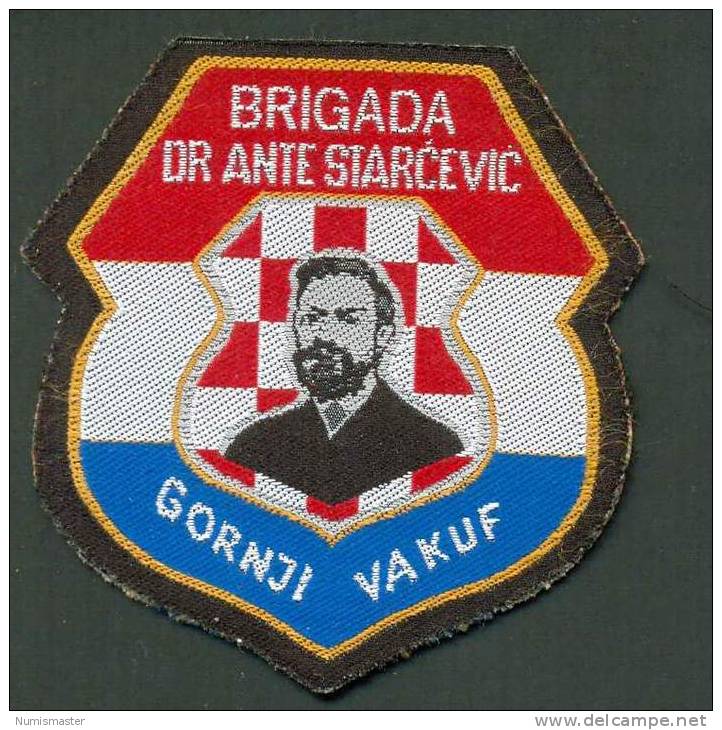 BOSNIA , HVO BRIGADE "ANTE STARCEVIC " GORNJI VAKUF - Ecussons Tissu