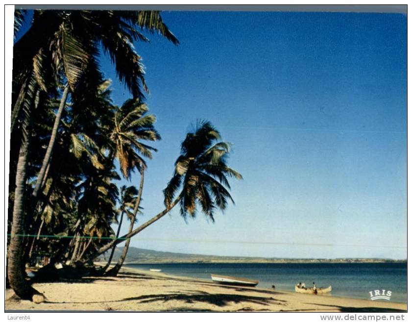 (999) Haiti - Coconut Beach - Haiti