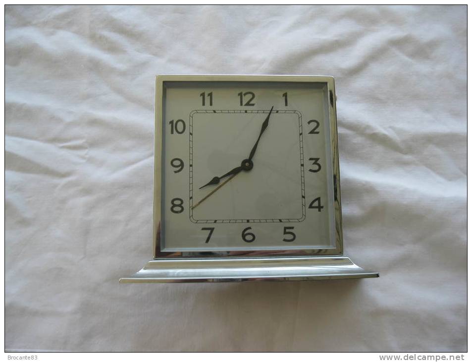 REVEIL ART NOUVEAU DES ANNEE 1930 - Alarm Clocks