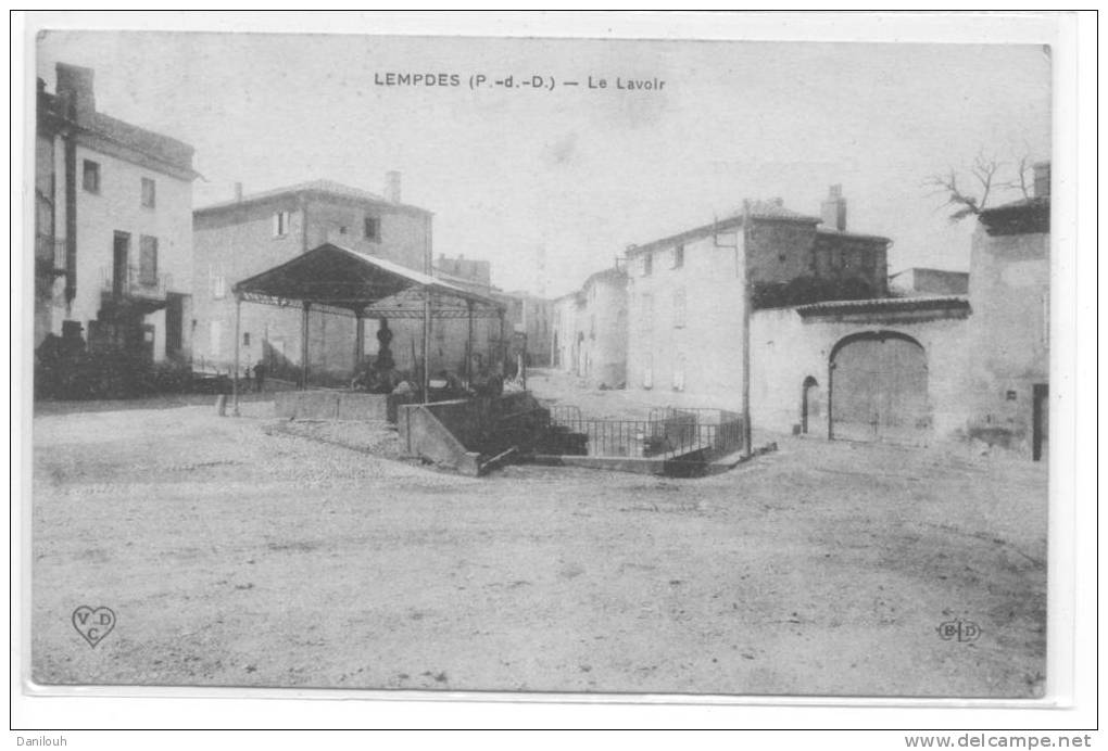63 // LEMPDES   Le Lavoir,   VDC - Lempdes